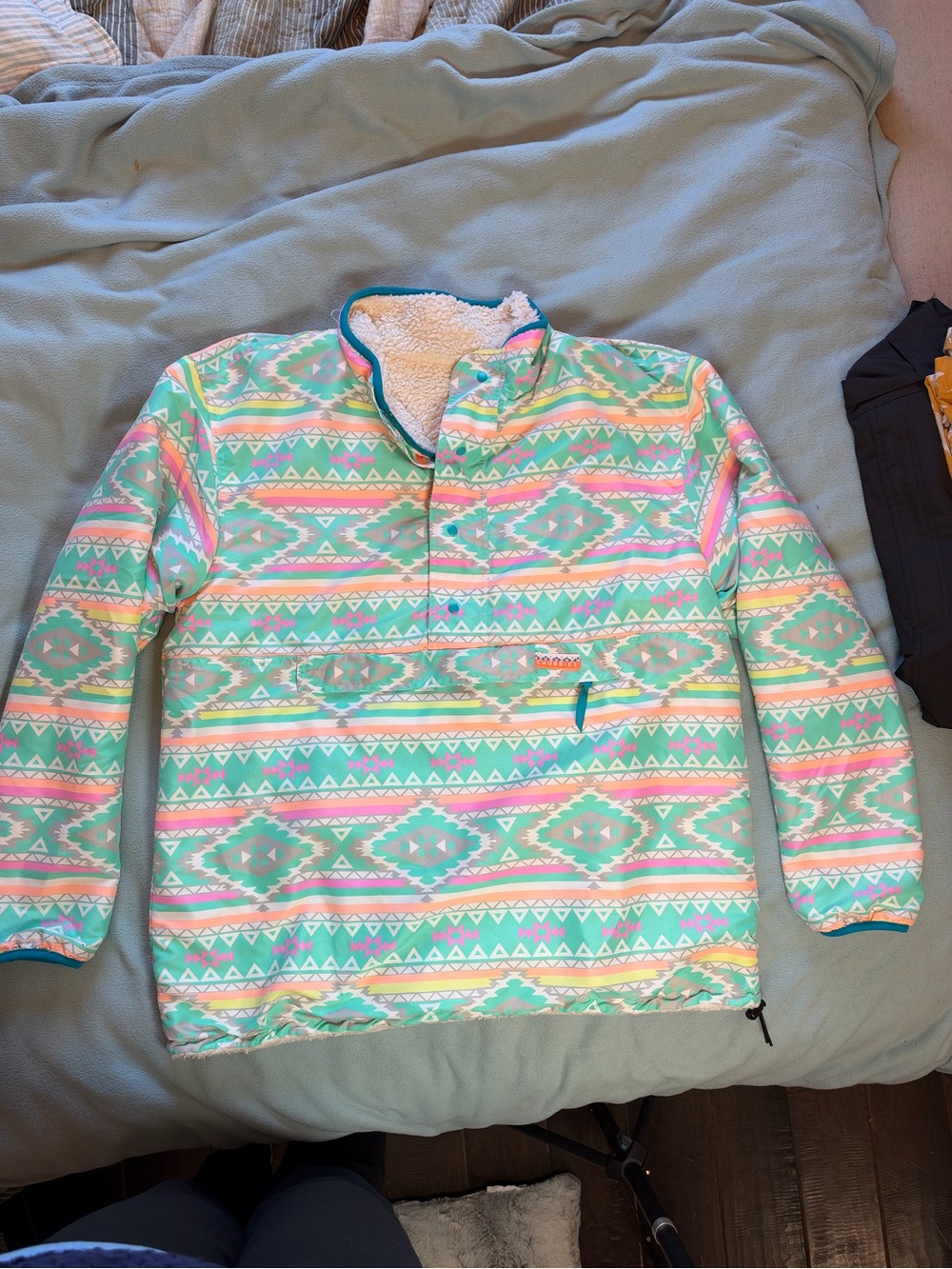 chubbies Mint & Pastel Aztec Pullover “the flame commander” fleece pullover